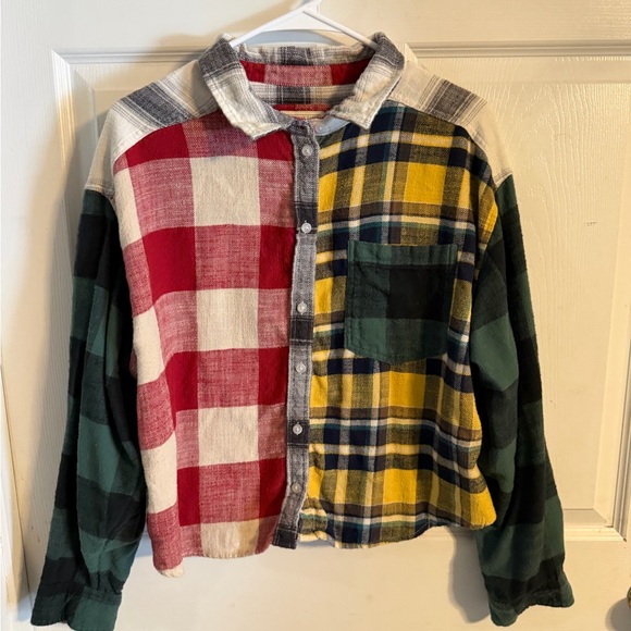 American Eagle Outfitters Tops - American Eagle Outfitters Red and Gray Plaid Shirt
